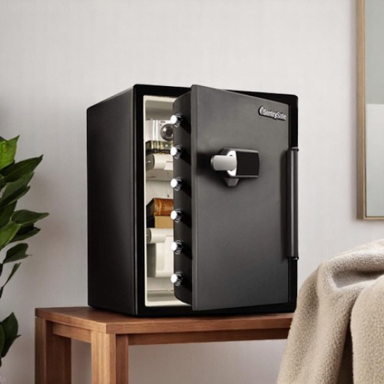 Két sắt an toàn SENTRY SFW205TWC